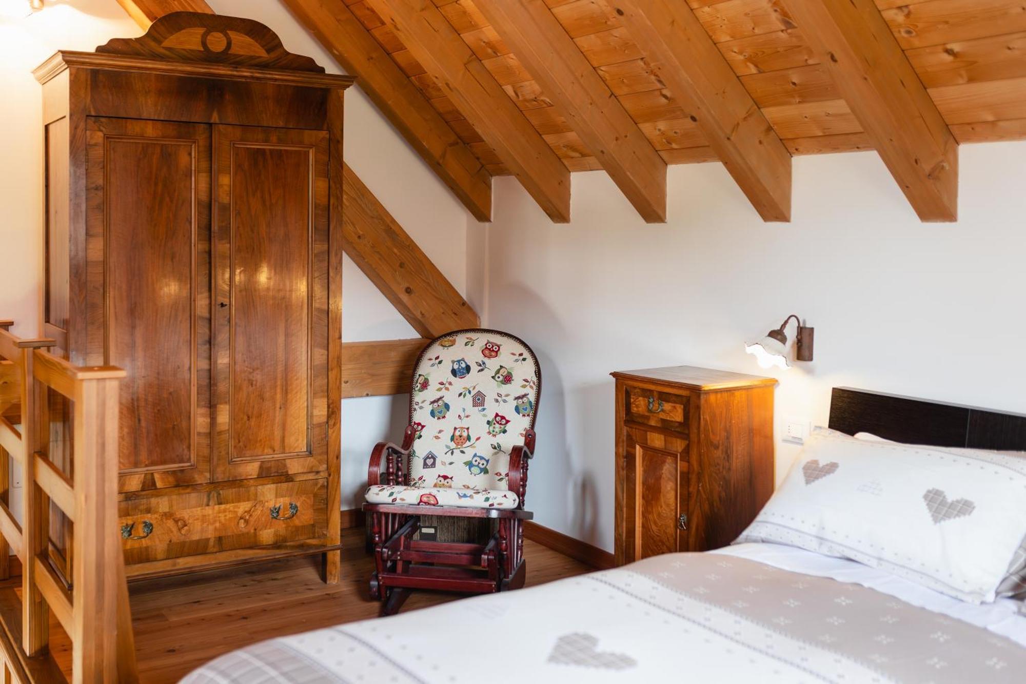 Albergo Diffuso Comeglians Buitenkant foto
