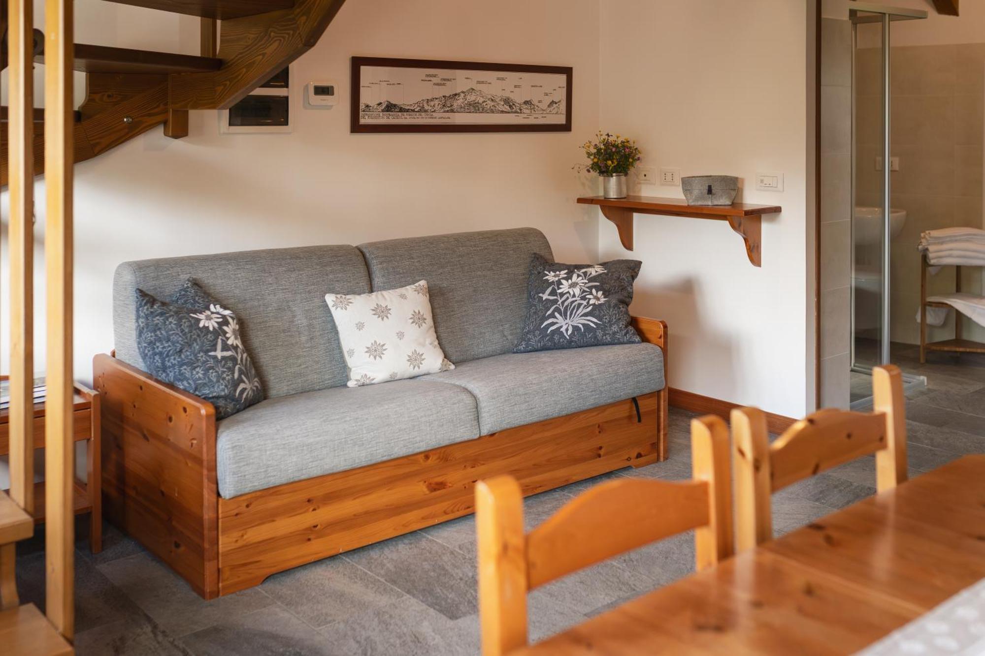 Albergo Diffuso Comeglians Buitenkant foto